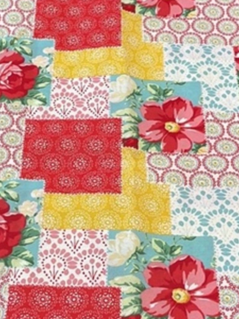The Pioneer Woman Patchwork Farmhouse Rose Table Cloth Rectangle 102x64 inches
